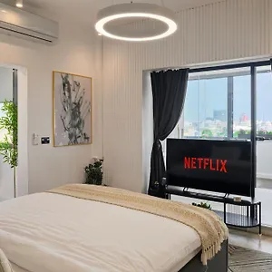 View - Luxury A - Old - Victoriei Apartment